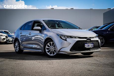 Silver 2019 Toyota Corolla Sedan Ascent Sport + Navigation