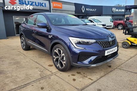 Blue 2024 Renault Arkana Hatch Techno