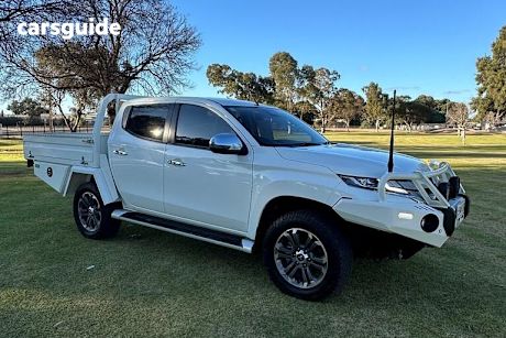 White 2022 Mitsubishi Triton Double Cab Pick Up GLS (4X4)