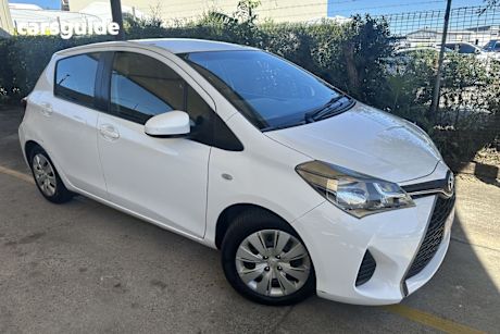White 2016 Toyota Yaris Hatchback Ascent