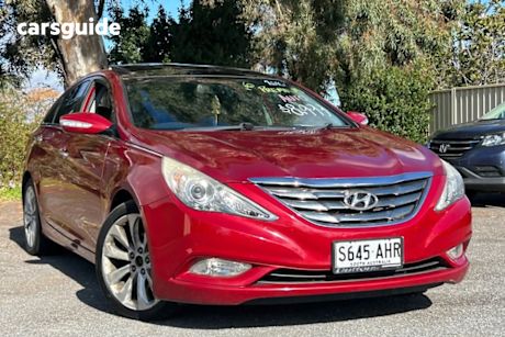 Burgundy 2010 Hyundai I45 Sedan Premium