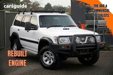 White 2000 Nissan Patrol Wagon ST (4X4)