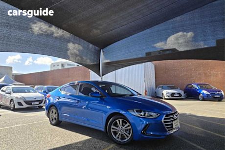 Blue 2016 Hyundai Elantra Sedan Active 2.0 MPI