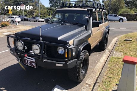 Brown 1996 Nissan Patrol Wagon rx -4x4