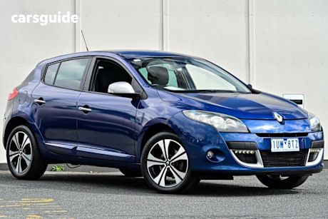 Blue 2012 Renault Megane Hatchback Dynamique