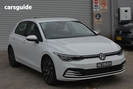 White 2024 Volkswagen Golf Hatchback 110TSI Life