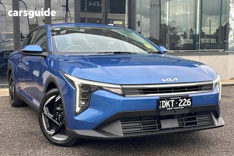 Blue 2024 Kia K4 Sedan Sport