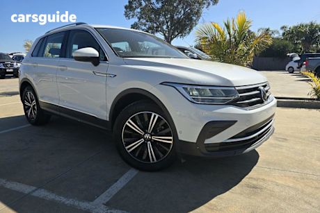 White 2021 Volkswagen Tiguan Wagon 110TSI Life