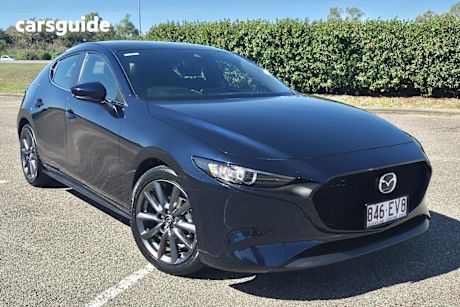 Blue 2022 Mazda 3 Hatchback G20 Evolve