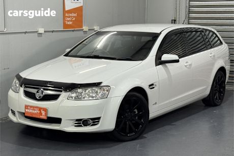White 2012 Holden Commodore Sportswagon Equipe (lpg)