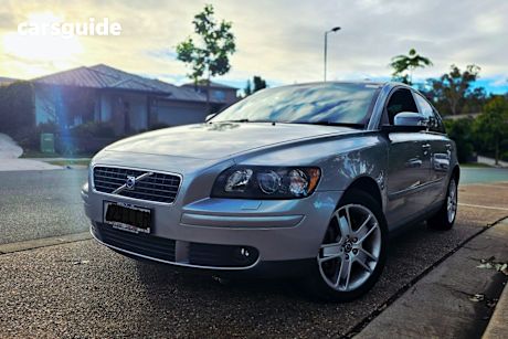 2006 Volvo S40 Sedan T5 AWD