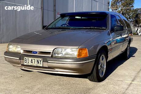Gold 1993 Ford Falcon Wagon GLI
