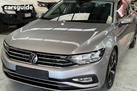Silver 2021 Volkswagen Passat Sedan 140TSI Proline