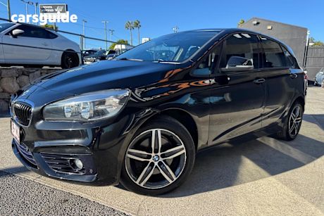 Black 2015 BMW 218I Wagon Active Tourer Sport Line