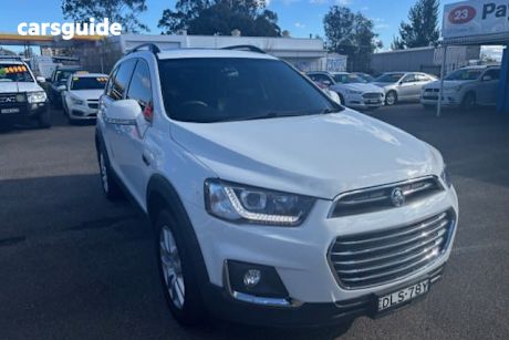 White 2017 Holden Captiva Wagon Active 7 Seater