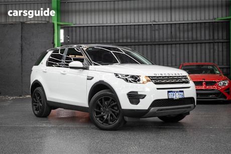 White 2016 Land Rover Discovery Sport Wagon TD4 SE