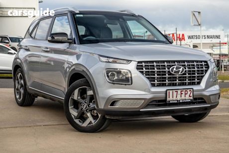 Silver 2022 Hyundai Venue Wagon Elite (denim) TWO-Tone Roof