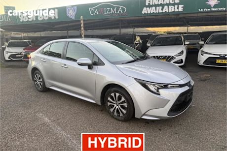 Silver 2020 Toyota Corolla Sedan Ascent Sport (hybrid)