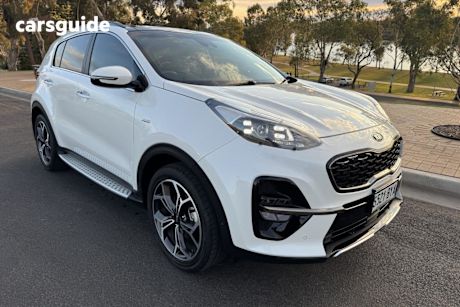 White 2019 Kia Sportage Wagon GT-Line (awd)