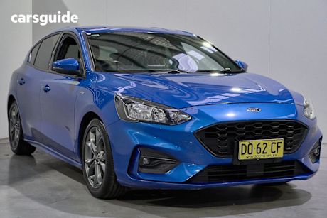 Blue 2019 Ford Focus Hatchback ST-Line