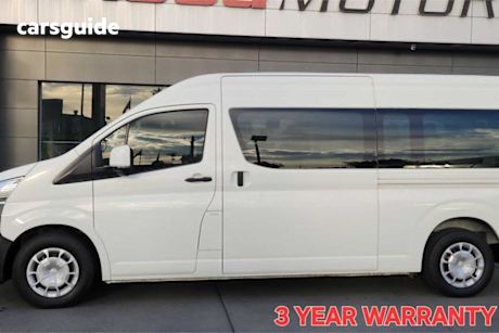 White 2019 Toyota Hiace Bus Commuter (12 Seats)