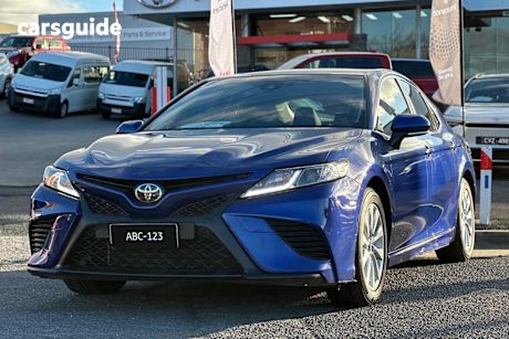 Blue 2018 Toyota Camry Sedan Ascent