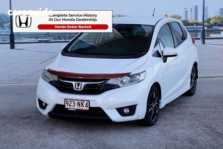 White 2014 Honda Jazz Hatchback VTI-S