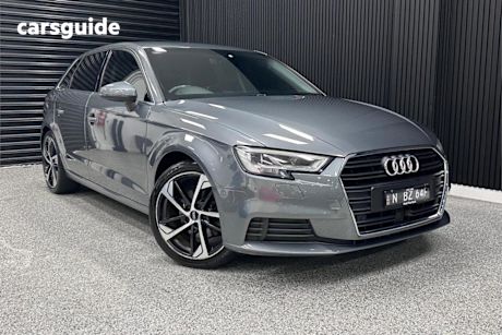 Grey 2019 Audi A3 Sportback 35 Tfsi Sprtbck (1.4 Tfsi Cod)