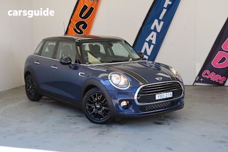 Blue 2015 Mini Clubman Wagon Cooper Chilli