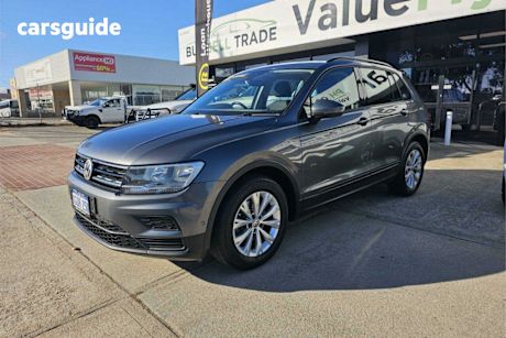 Grey 2018 Volkswagen Tiguan Wagon 110 TSI Trendline