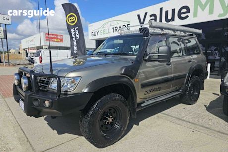 Gold 2004 Nissan Patrol Wagon ST (4X4)