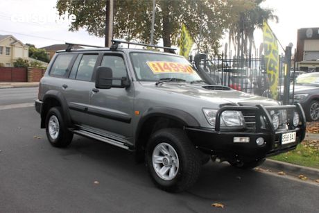 Silver 2004 Nissan Patrol Wagon ST (4X4)