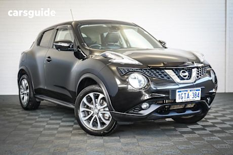 Black 2018 Nissan Juke Wagon TI-S (awd)