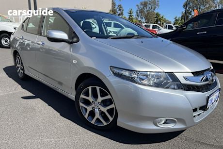 Silver 2010 Honda City Sedan VTI-L
