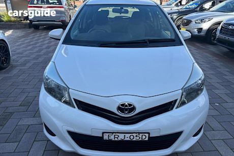 White 2013 Toyota Yaris Hatchback YR
