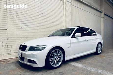 White 2010 BMW 323I Sedan