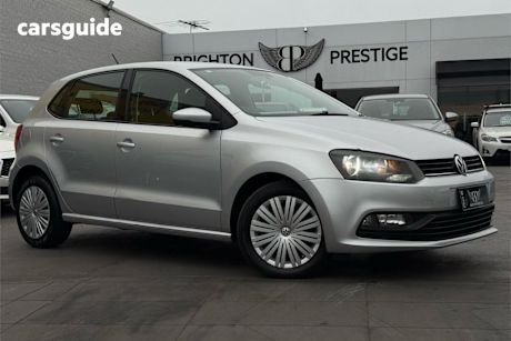 Silver 2015 Volkswagen Polo Hatchback 66 TSI Trendline