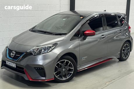 Grey 2017 Nissan Note Sedan Nizmo