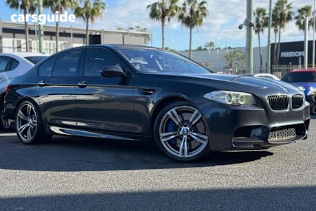 Grey 2013 BMW M5 Sedan