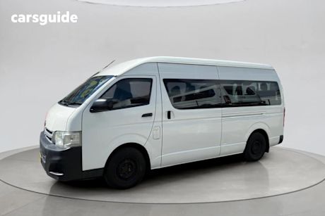 White 2013 Toyota Hiace Bus Commuter
