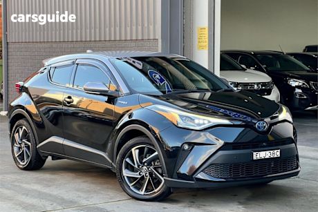 Black 2020 Toyota C-HR Hatchback Koba (2WD) (hybrid)