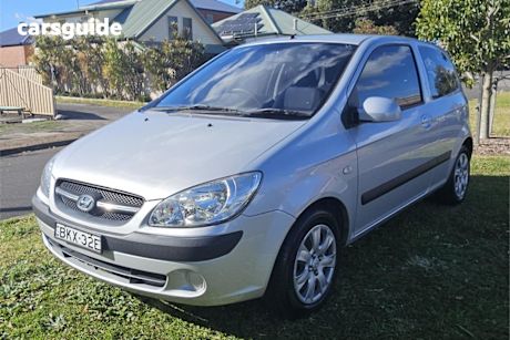Silver 2009 Hyundai Getz Hatchback S