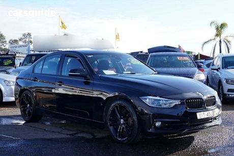 Black 2017 BMW 318I Sedan Sport Line