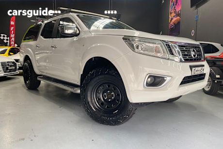 White 2017 Nissan Navara Dual Cab Utility ST (4X4)