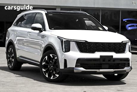 White 2025 Kia Sorento Wagon GT-Line 7 Seat