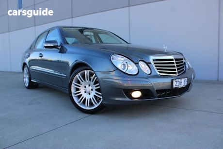 Blue 2009 Mercedes-Benz E280 Sedan Elegance