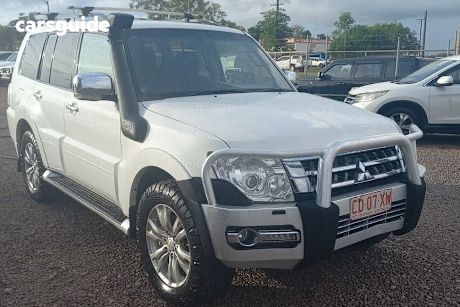2017 Mitsubishi Pajero Wagon GLX LWB (4X4)