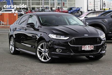 Black 2017 Ford Mondeo Hatchback Titanium Tdci