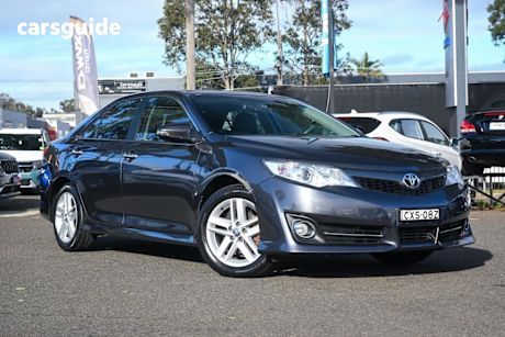 Grey 2014 Toyota Camry Sedan Atara SL