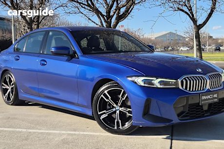 Blue 2022 BMW 320I Sedan M Sport